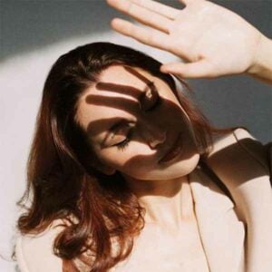 Pedestal album image