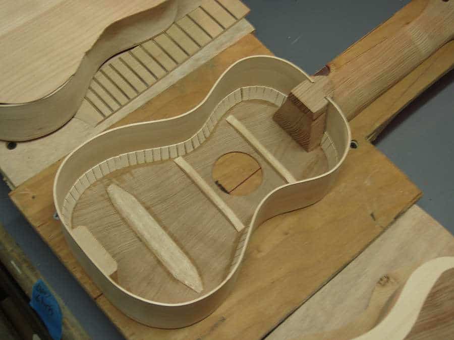 ukulele body construction